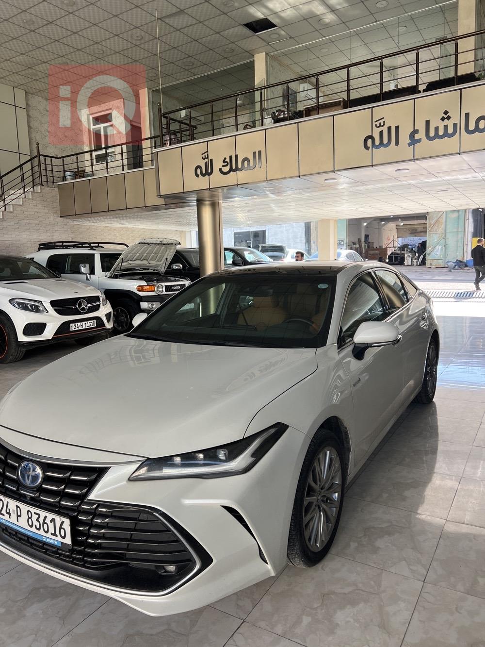 تويوتا أفالون